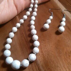 White Howlite Beaded Silvertone Necklace and Dangle Earrings Set